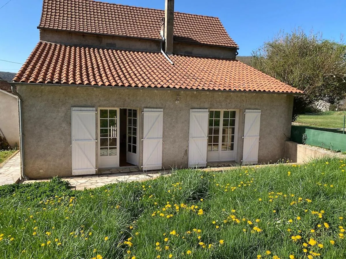 La Maison De Jeanne Tour-de-Faure Сasa de vacaciones