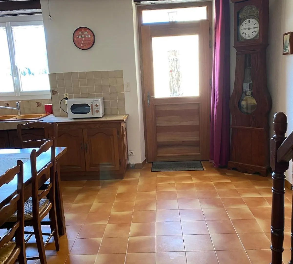 Сasa de vacaciones La Maison De Jeanne Tour-de-Faure